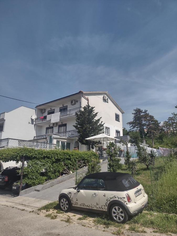 Apartments Vita Novi Vinodolski Exterior foto