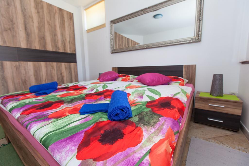 Apartments Vita Novi Vinodolski Cameră foto