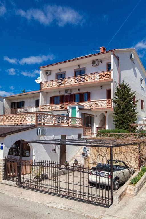Apartments Vita Novi Vinodolski Cameră foto